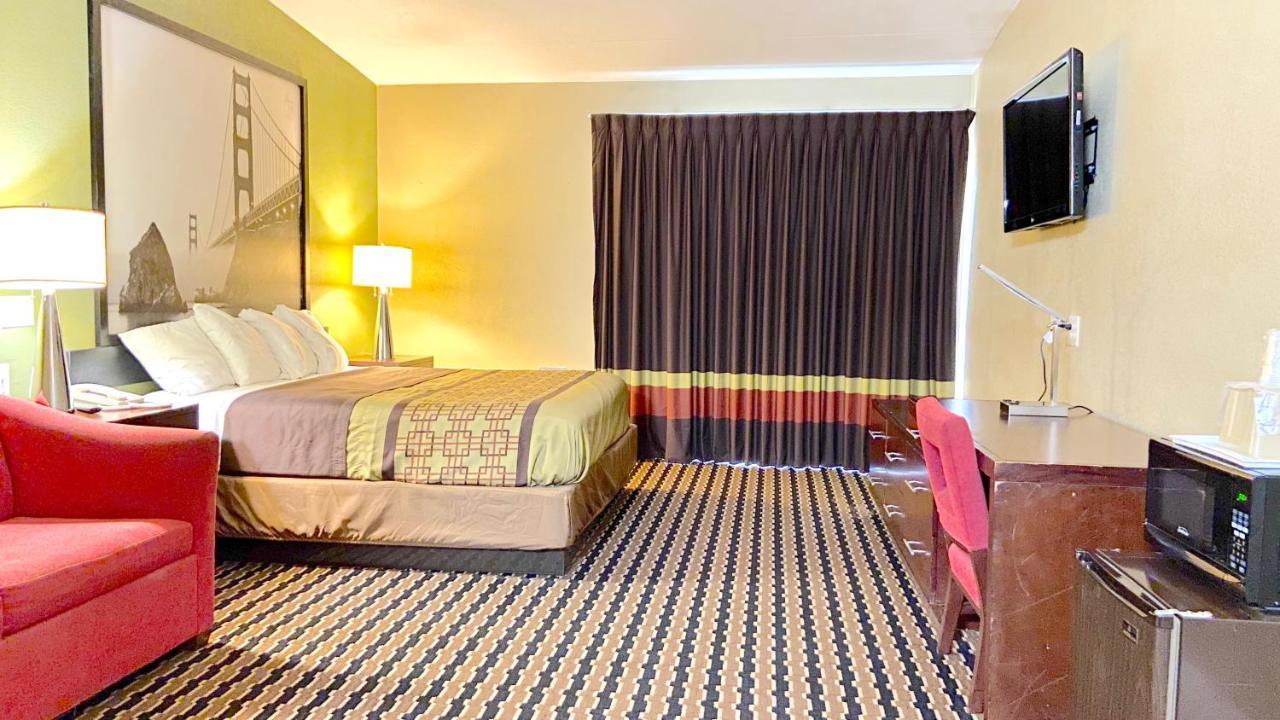 Super 8 By Wyndham Rocky Mount I-95 Exit 145 Hotel Battleboro Buitenkant foto