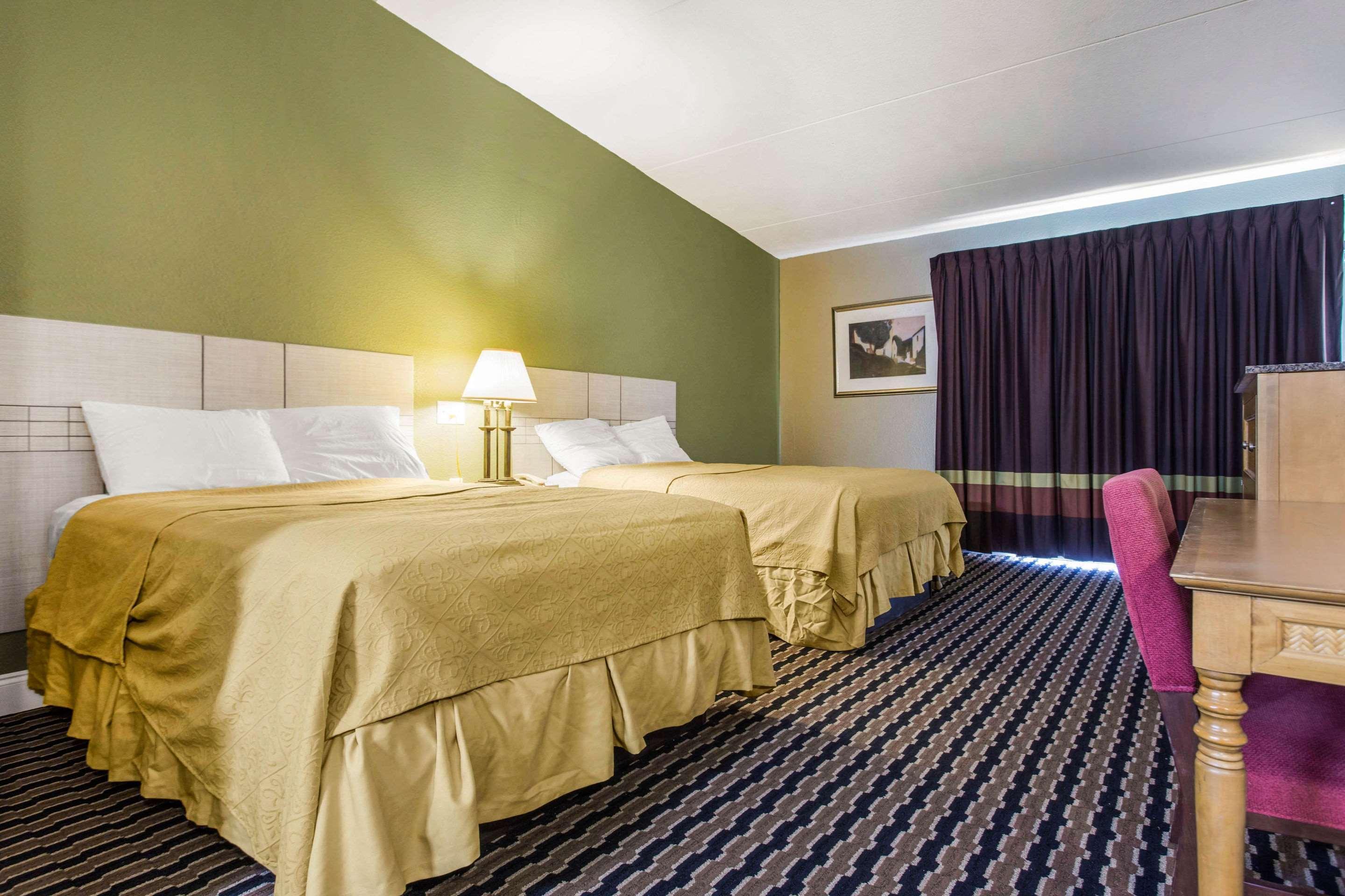 Super 8 By Wyndham Rocky Mount I-95 Exit 145 Hotel Battleboro Buitenkant foto