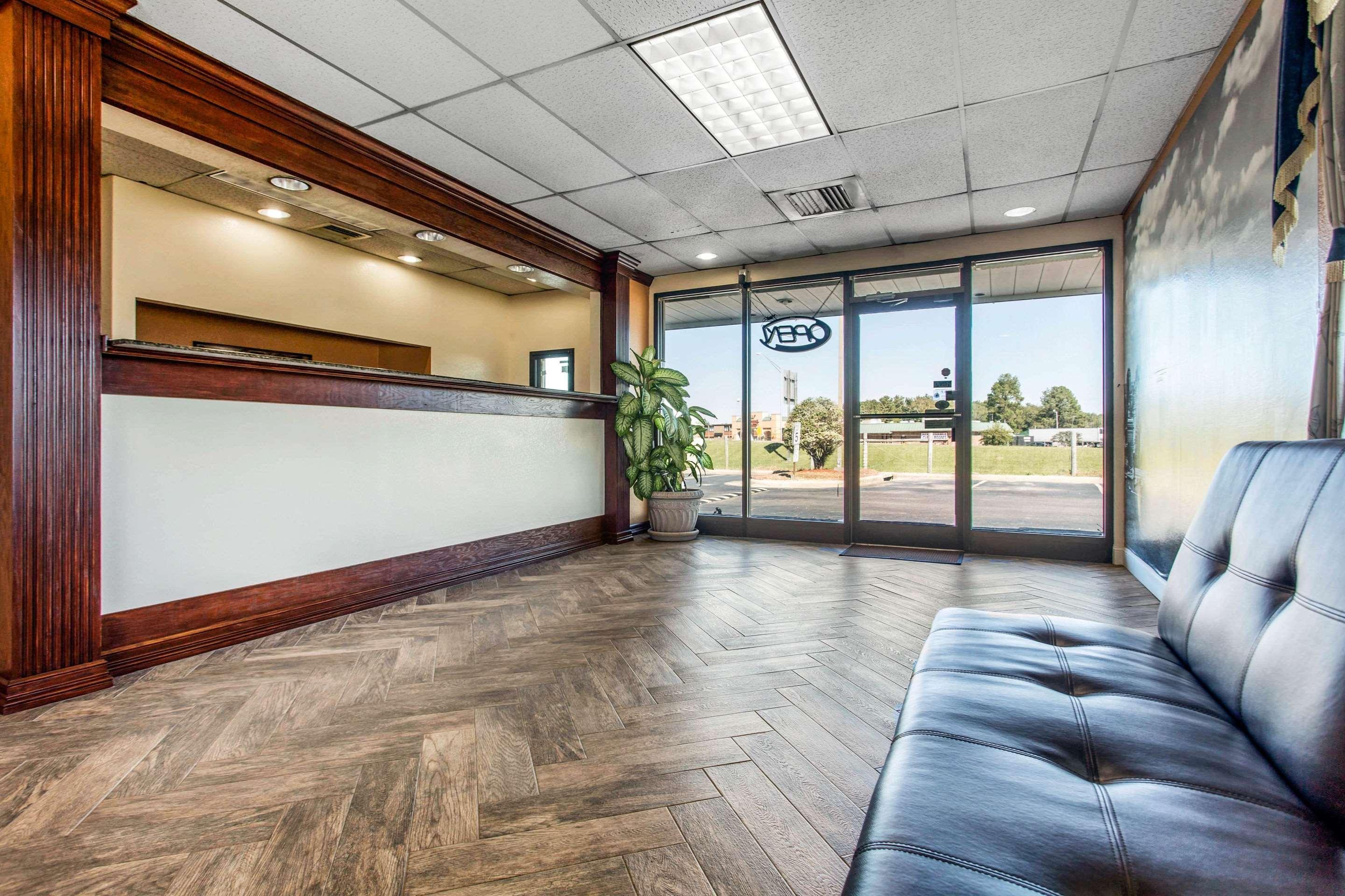 Super 8 By Wyndham Rocky Mount I-95 Exit 145 Hotel Battleboro Buitenkant foto